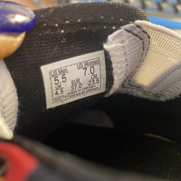 Checkered Vans - Picture 9 of 15